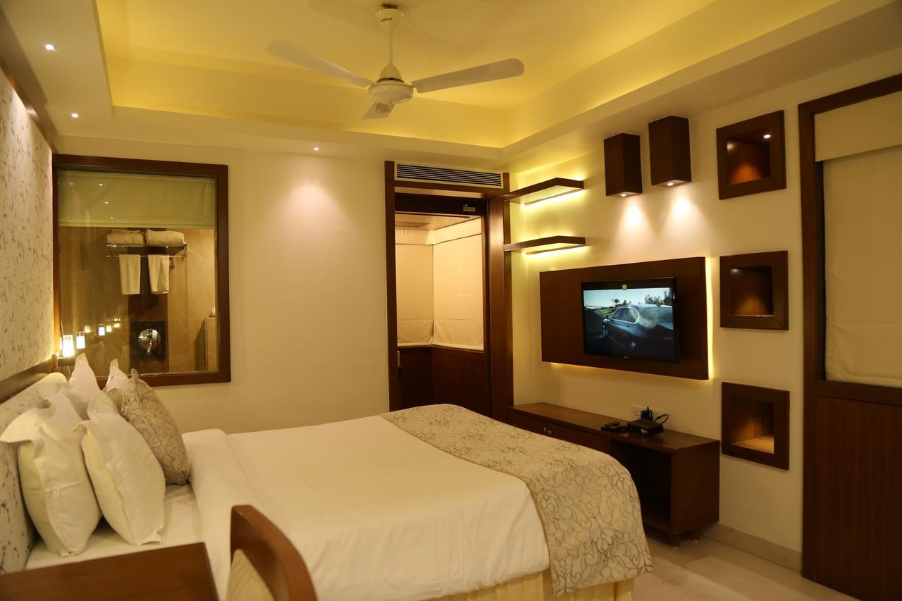 Golden Gate Hotel Indore Exterior foto